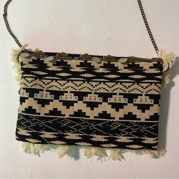 Express Boho Beaded Crossbody Envelope Bag Purse Fringe Seashells medallion - Picture 3 of 10